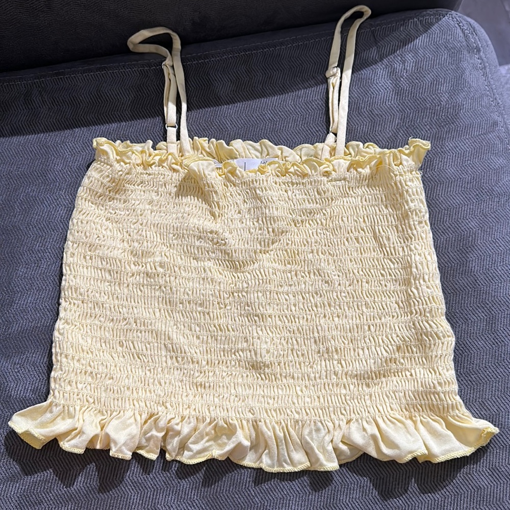 YELLOW CROP TOP